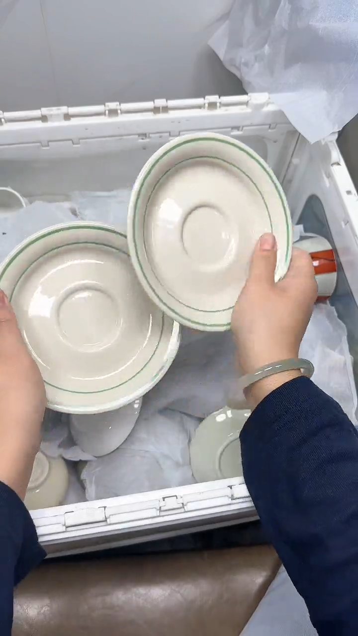 【闪购商品】059回流瓷器默认微瑕，18.8包邮