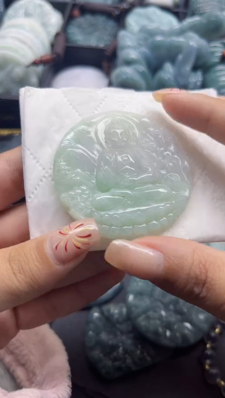 【闪购商品】翡翠颈饰未镶嵌翡翠