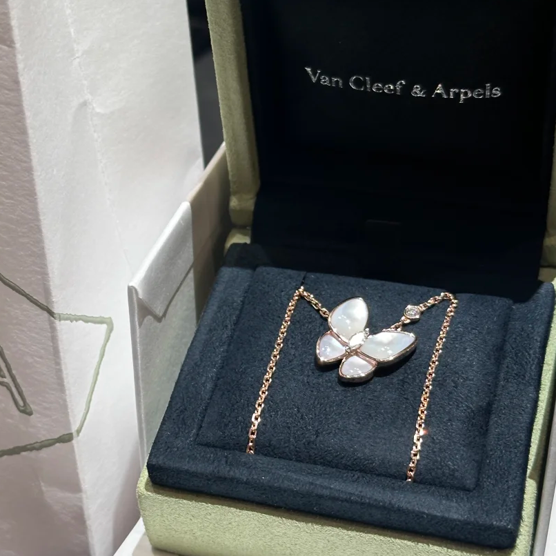 99新 梵克雅宝 【念念】蝴蝶项链 二钻玫瑰金白贝母  钻石