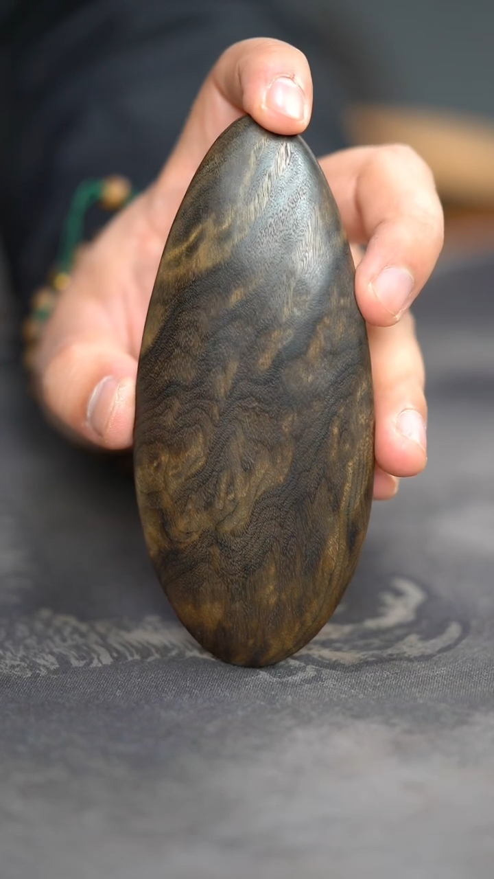【闪购商品】金丝楠木雕640号阴沉满花纹刮刮板