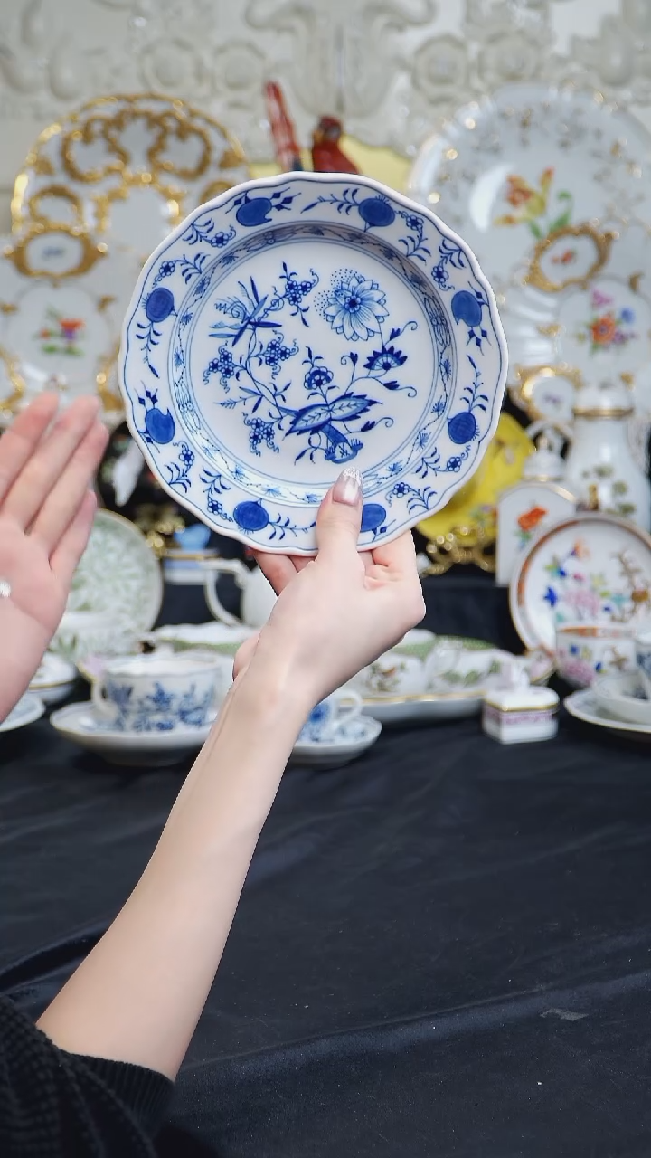 骨瓷婷婷中古器物如图所示27