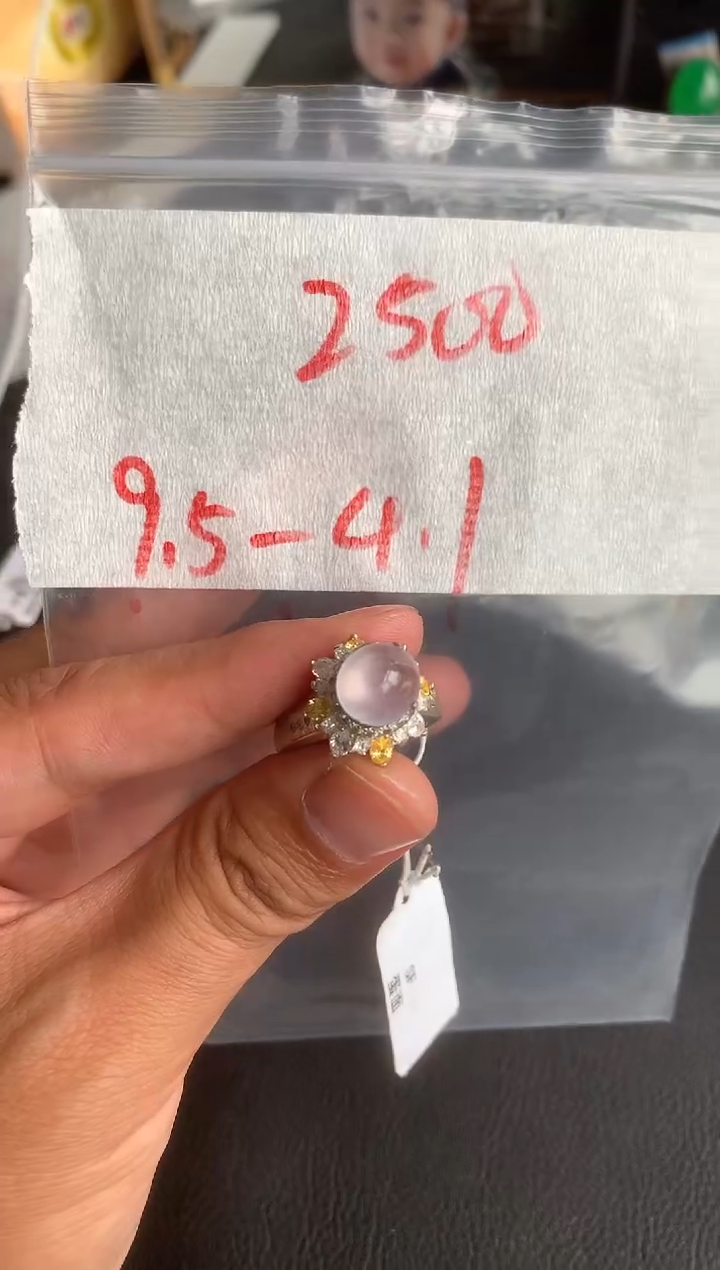 未镶嵌定制翡翠缅甸A货翡翠，拍一发一