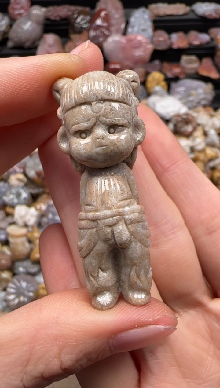 【闪购商品】硅化珊瑚（珊瑚玉）颈饰未镶嵌914