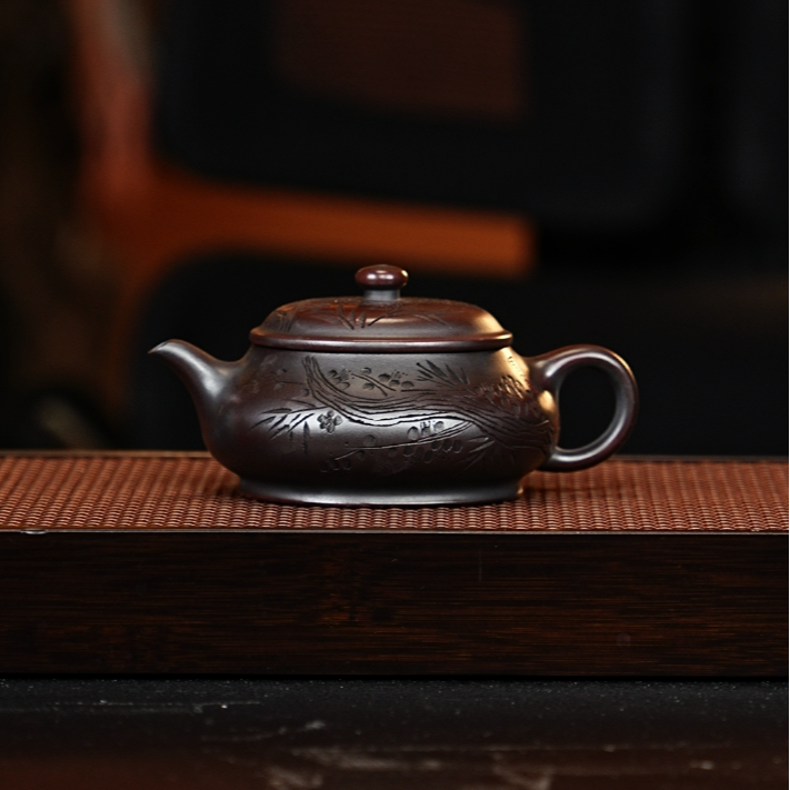 宜兴紫砂 明炉 龙山古乌泥 杨建 h642