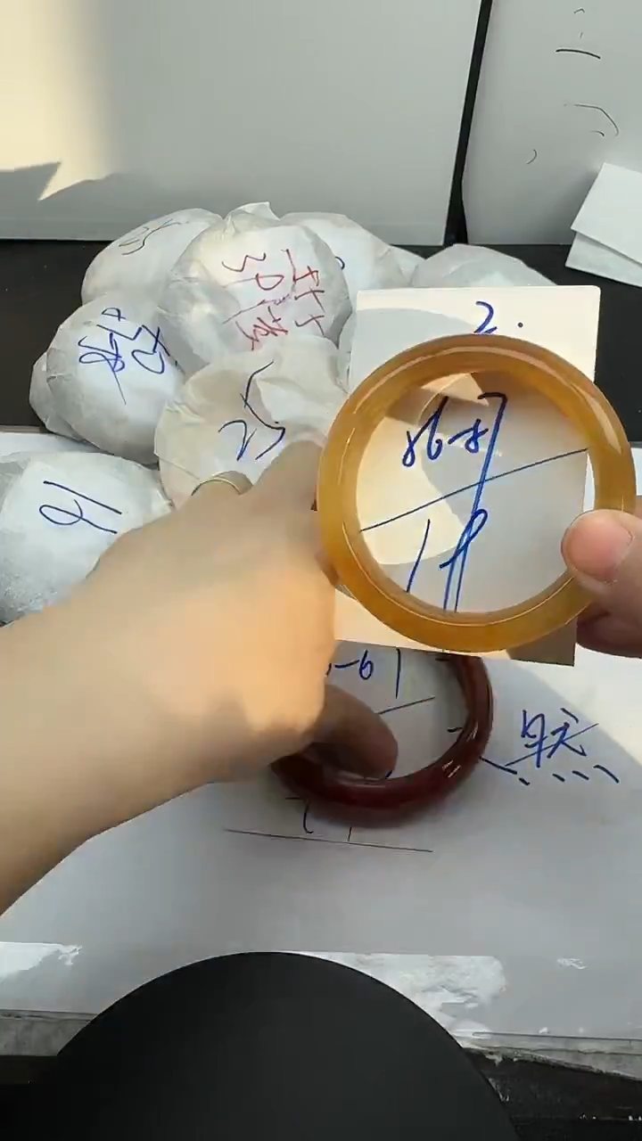 未镶嵌手镯石英质玉2/56-57