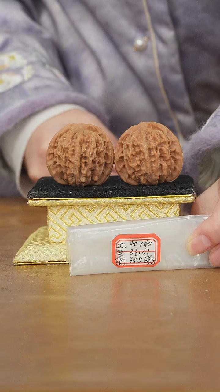 把件文玩核桃一代楼