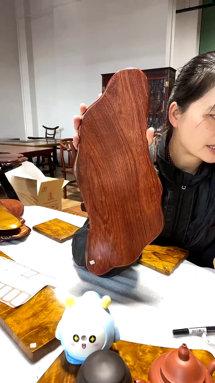 大果紫檀（缅甸花梨）木头款干泡盘20