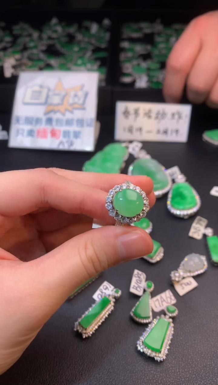 【闪购商品】翡翠戒指银S925镶嵌翡翠1