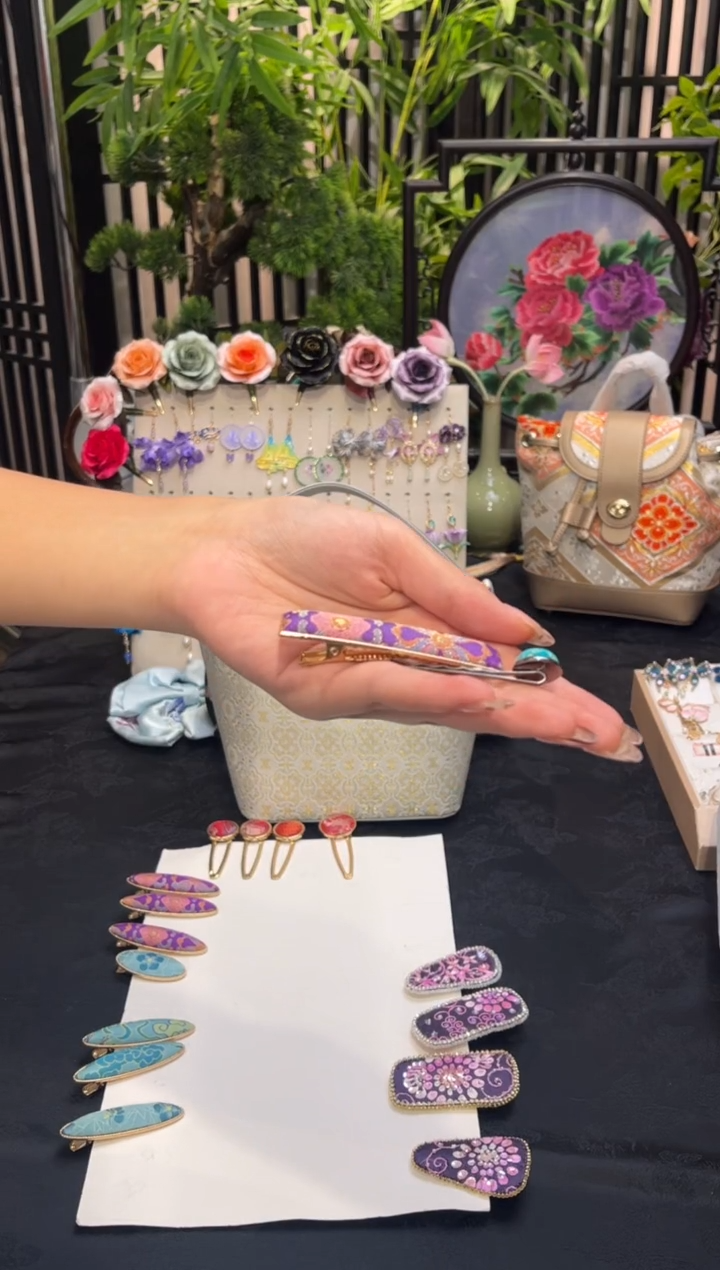 织绣?非遗苏绣手工饰品