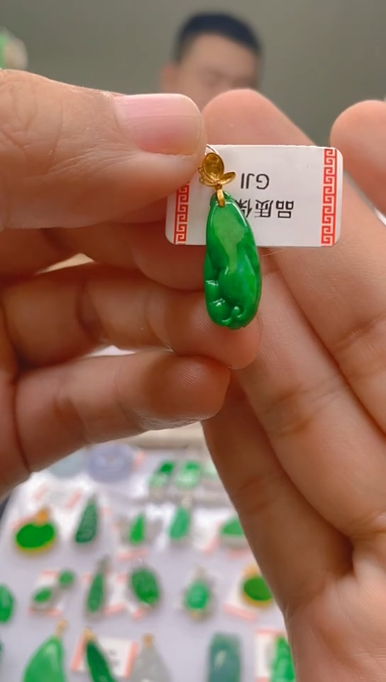 【闪购商品】翡翠颈饰18K金镶嵌新号开播，全场乱卖