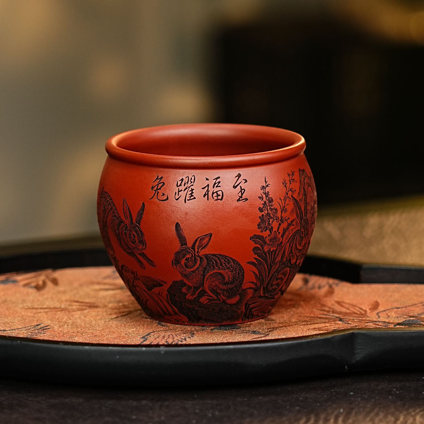 【2827小兔杯】宜兴原矿紫砂手工刻绘兔跃福至杯 小缸杯