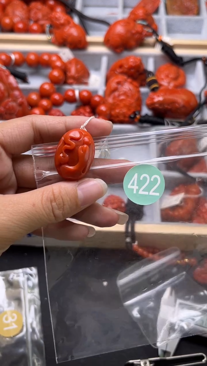 南红玛瑙未镶嵌珠宝奇石422