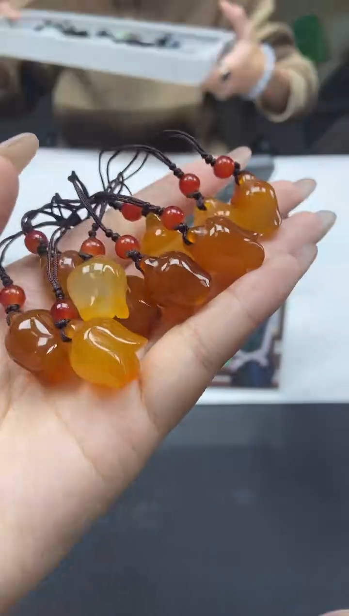 【闪购商品】玛瑙/玉髓吊坠(不含链)未镶嵌玛瑙01多样性发一