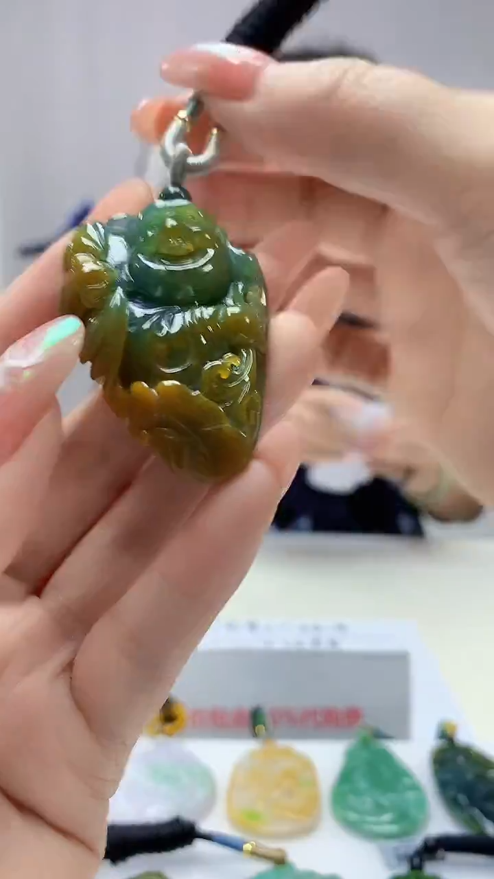 【闪购商品】定制翡翠未镶嵌4688DD-毛货挂件151