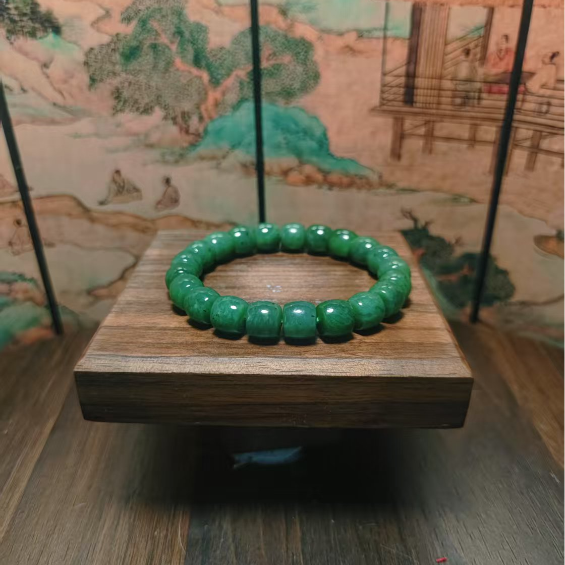W和田玉碧玉桶珠手串（卡10）0346