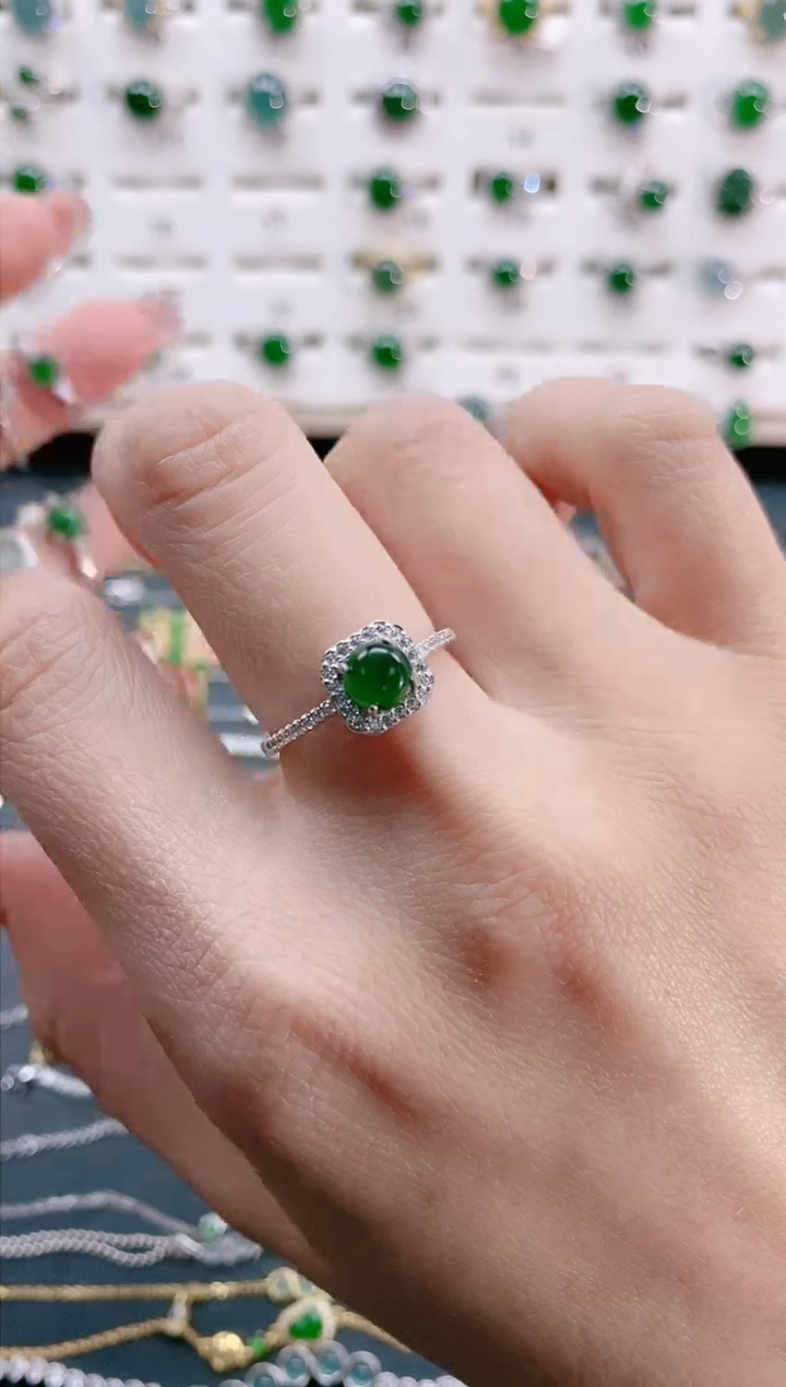 【闪购商品】翡翠戒指银S925镶嵌天然翡翠