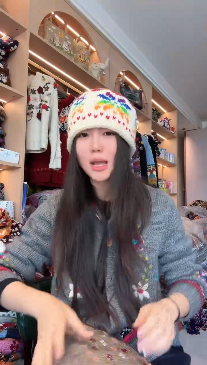 羊毛白色雪花帽  57头围