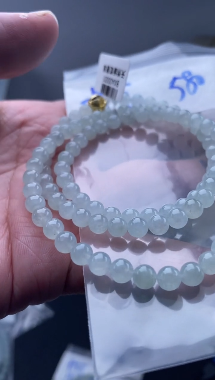 颈饰未镶嵌翡翠天然缅甸翡翠珠子