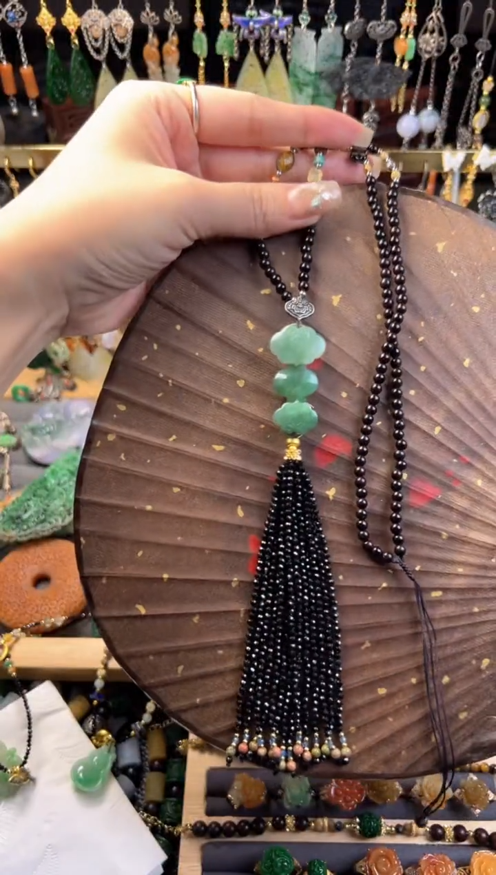 未镶嵌定制翡翠k****萌翡翠