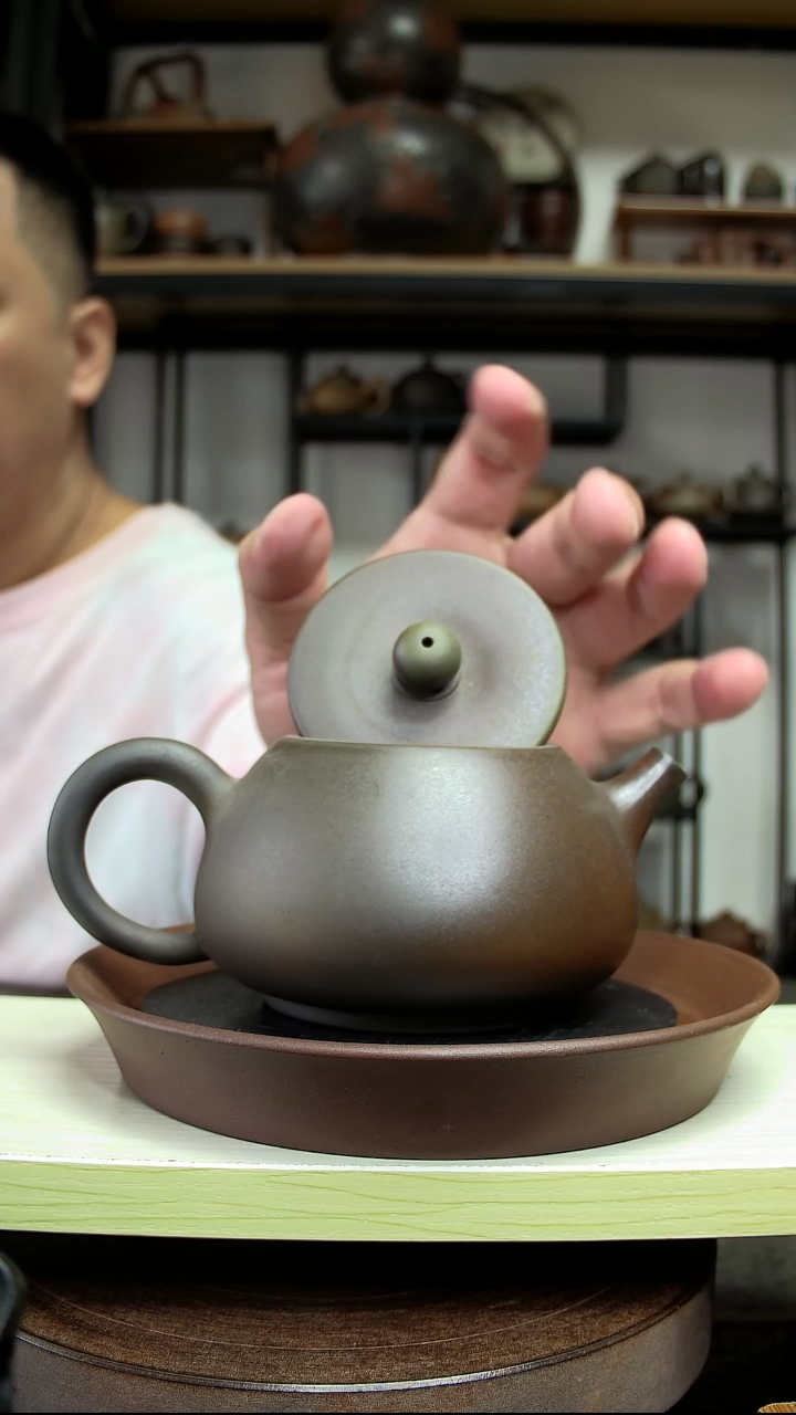 仿石瓢  250毫升 盖子中心塌 瑕疵壶 介意勿拍 不退换