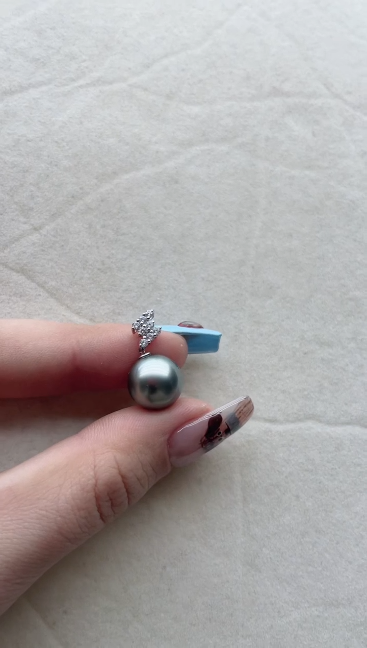 【闪购商品】海水珍珠吊坠18K金镶嵌40