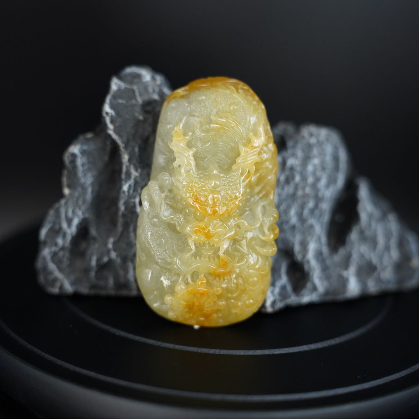 YZG013 天然缅甸A货翡翠  龙牌挂坠  028