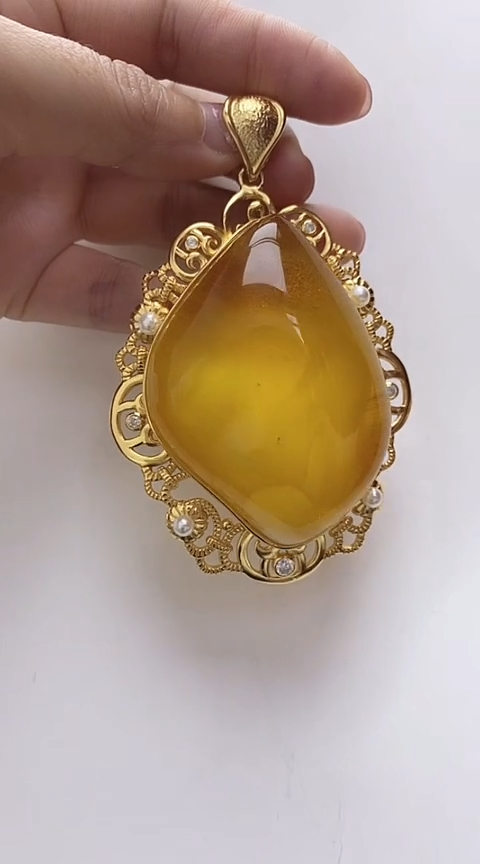 【闪购商品】琥珀裸石银S925镶嵌琥珀吊坠