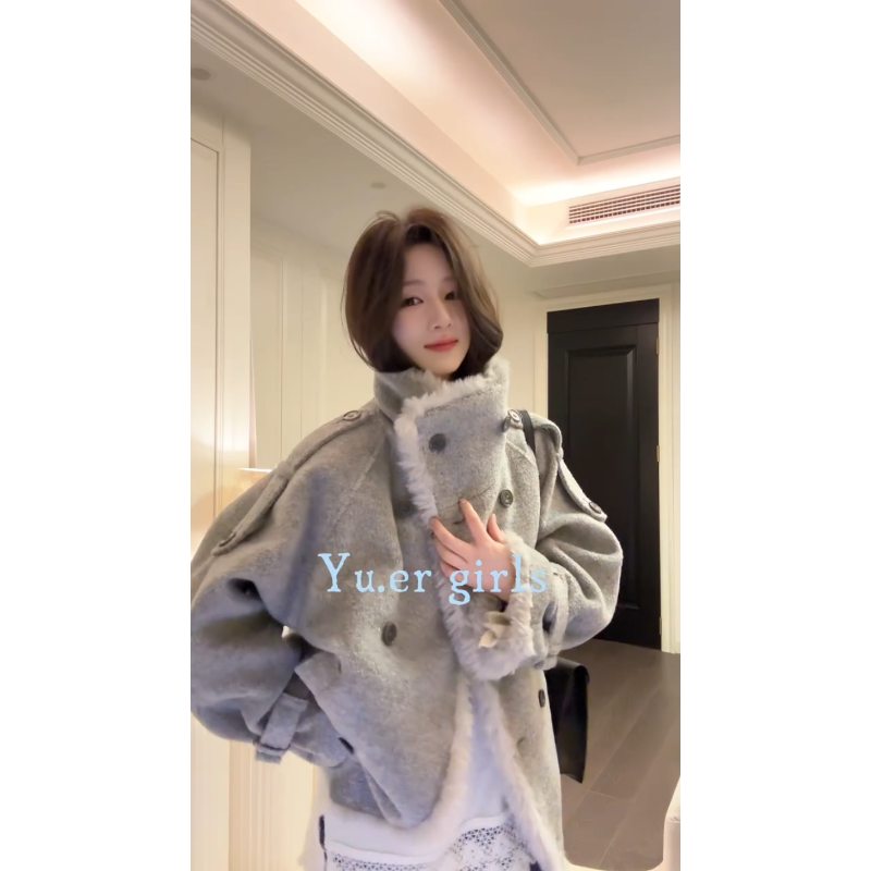 MARIE.COCO复古氛围感毛领加厚宽松设计感毛绒新款毛呢外套女秋冬