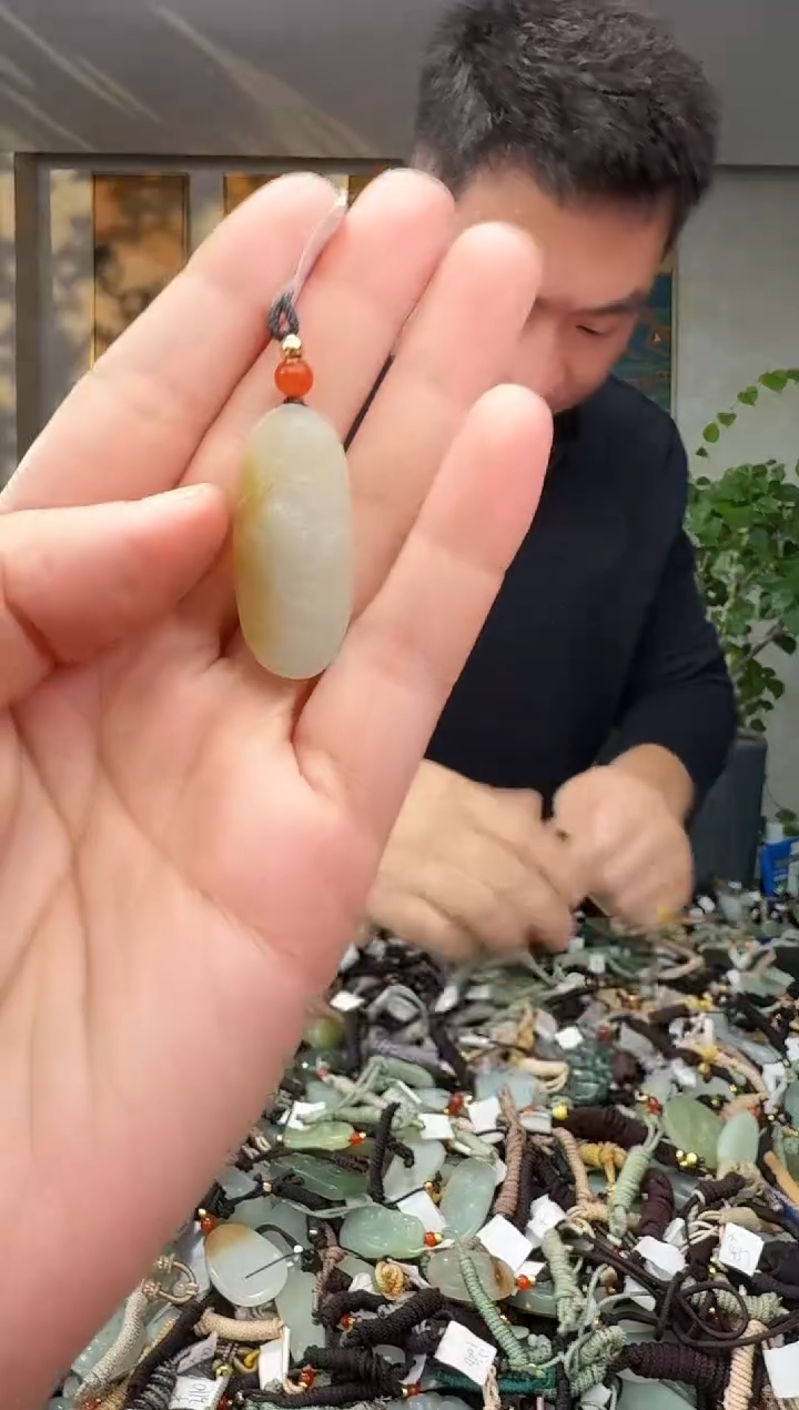 未镶嵌和田玉挂件拍一发一多样性发货