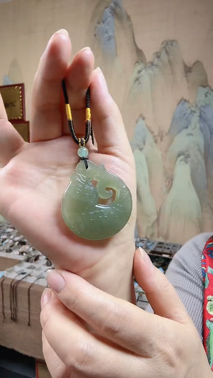 【闪购商品】和田玉颈饰未镶嵌.