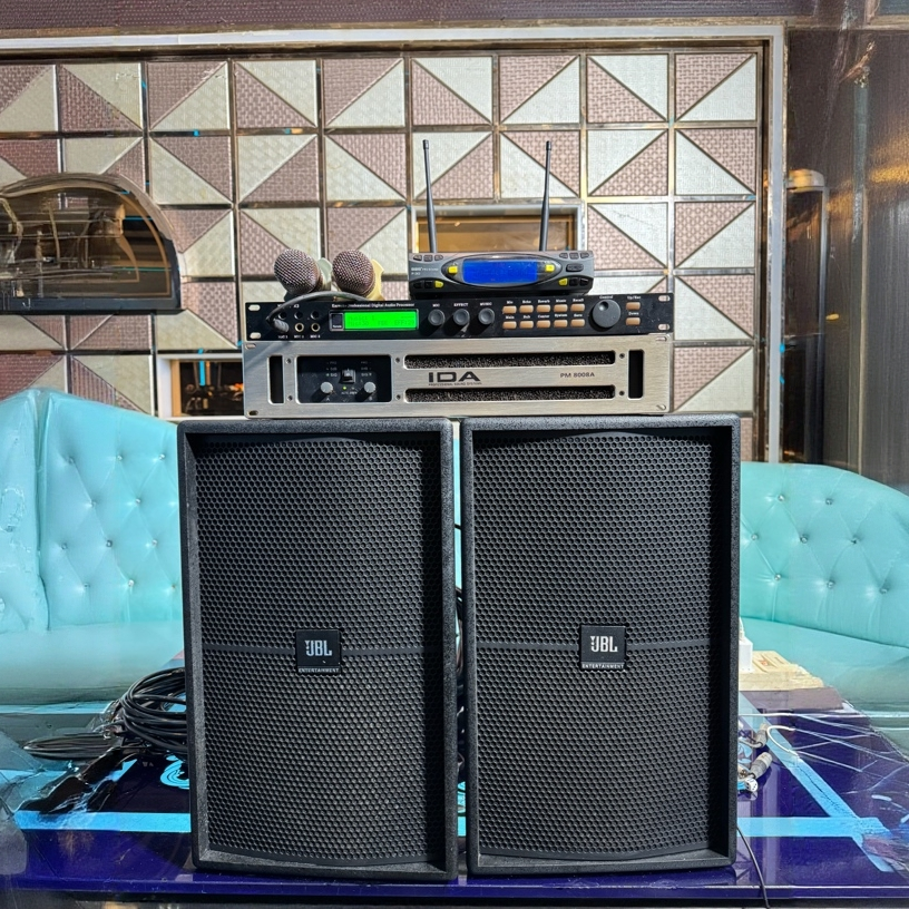 9新 JBL 【原装正品JBL】KP2010 高端专业K歌音响＋点歌机5件套