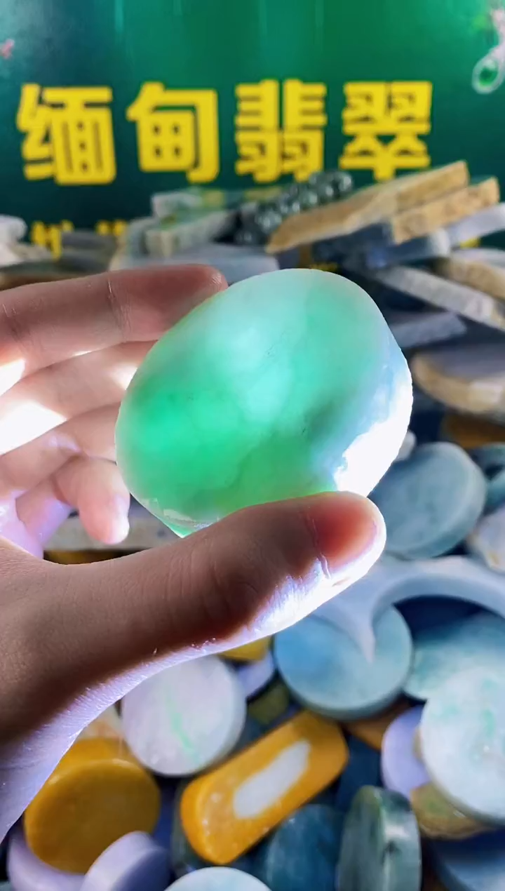 翡翠挂件未镶嵌纯天然A货翡翠176