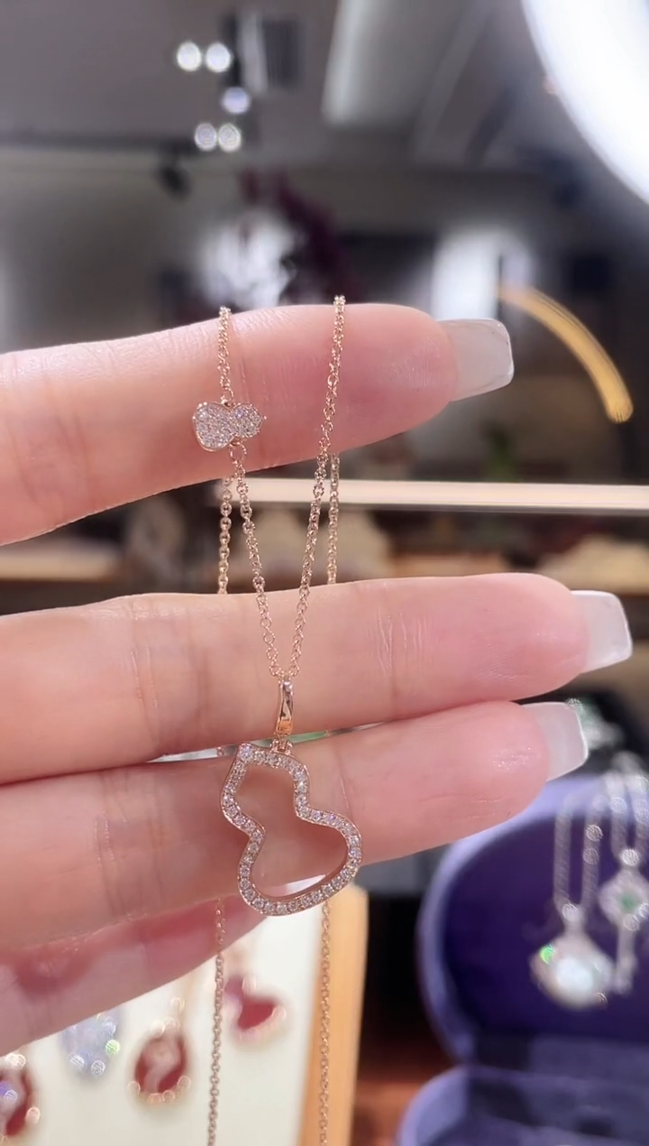 【闪购商品】钻石颈饰18K金镶嵌项链