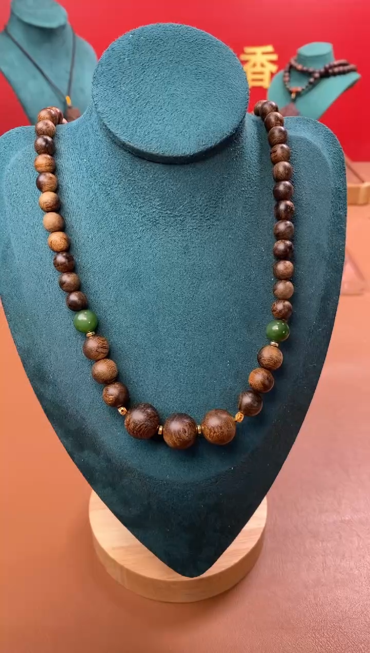 【闪购商品】沉香手串P沉水芽庄黄棋楠玉化瘤疤+芽庄白棋楠设计