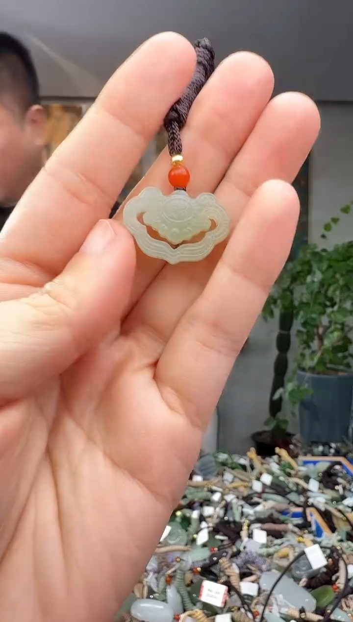 未镶嵌和田玉挂件拍一发一多样性发货