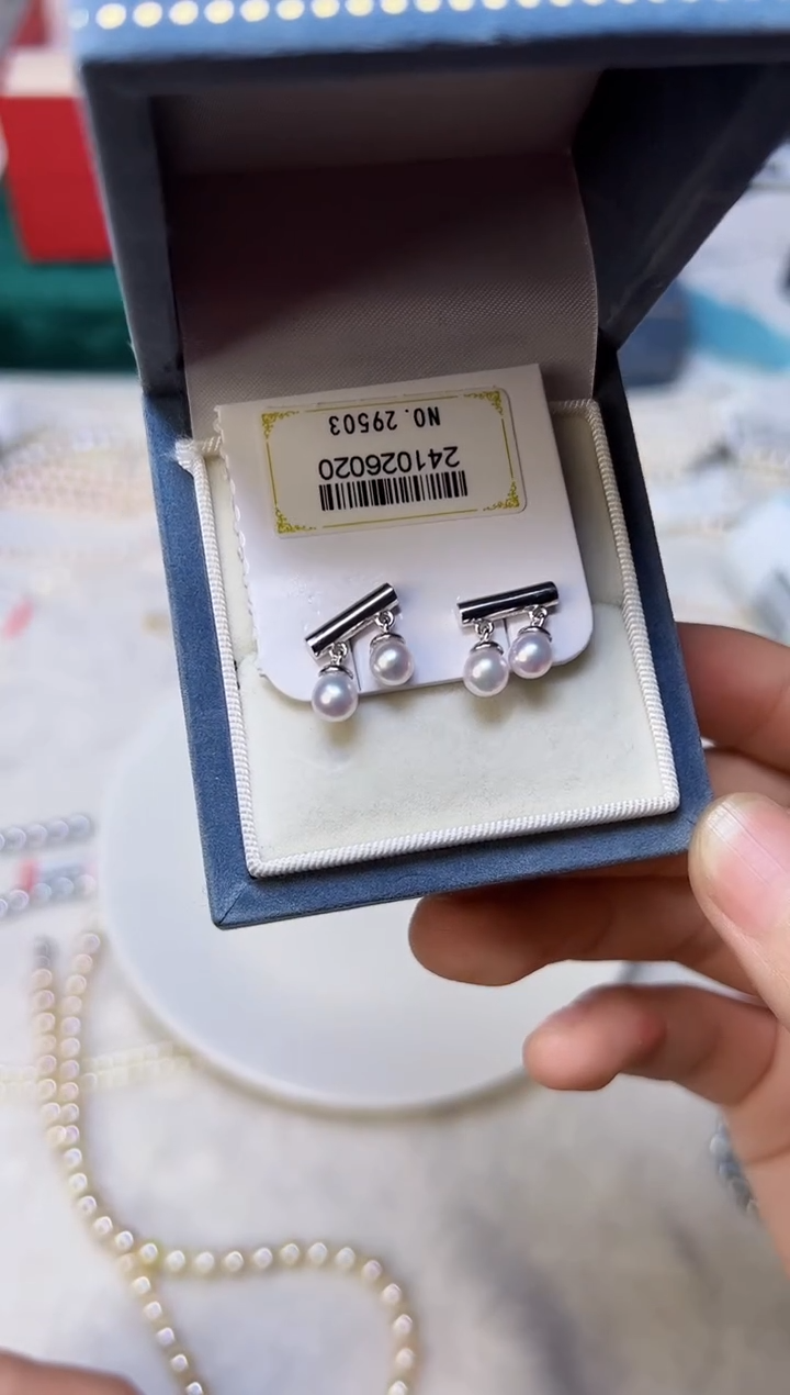 【闪购商品】海水珍珠耳饰银S925镶嵌015