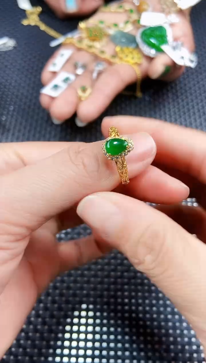 【闪购商品】翡翠戒指未镶嵌111111111