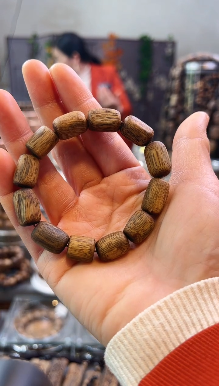 【闪购商品】沉香手串棋楠桶珠单圈
