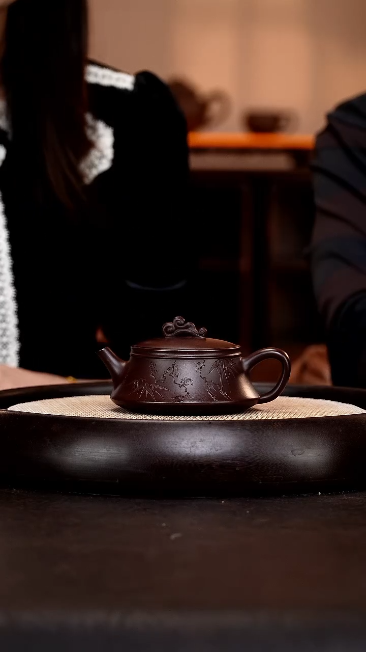 茶壶紫砂LHQ78 祥云宽瓢  紫泥  200cc