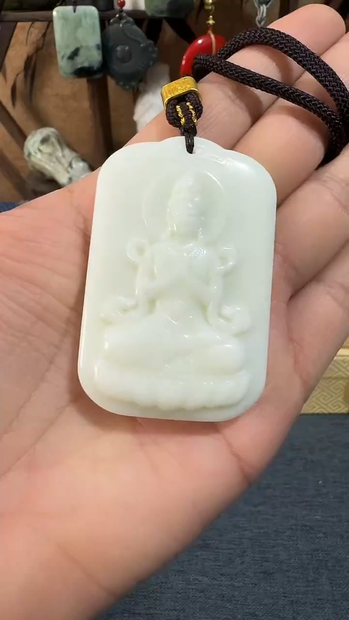 未镶嵌软玉挂件新疆米达 高观音牌