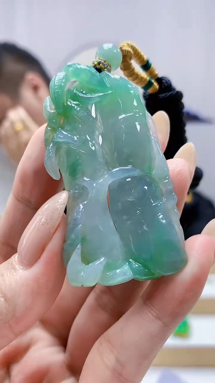 未镶嵌定制翡翠4898MM-毛货挂件119