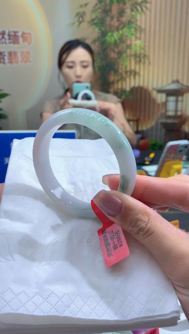 翡翠手镯未镶嵌000038452