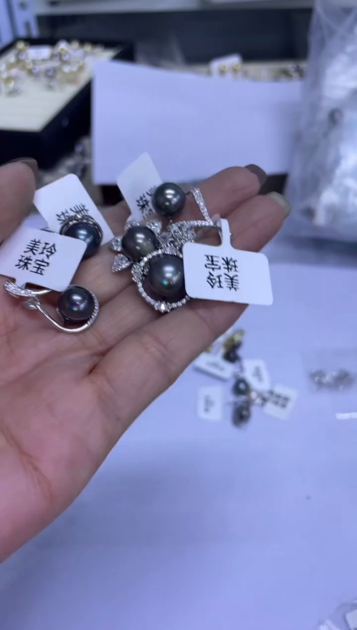 颈饰未镶嵌海水珍珠1