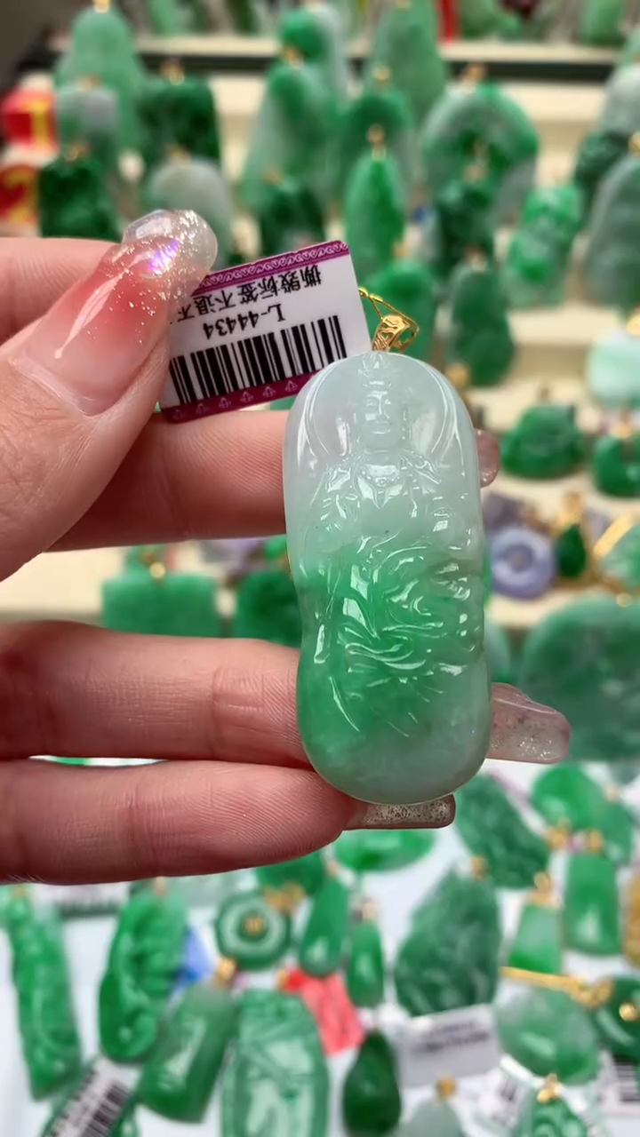 【闪购商品】翡翠颈饰18K金镶嵌挂件