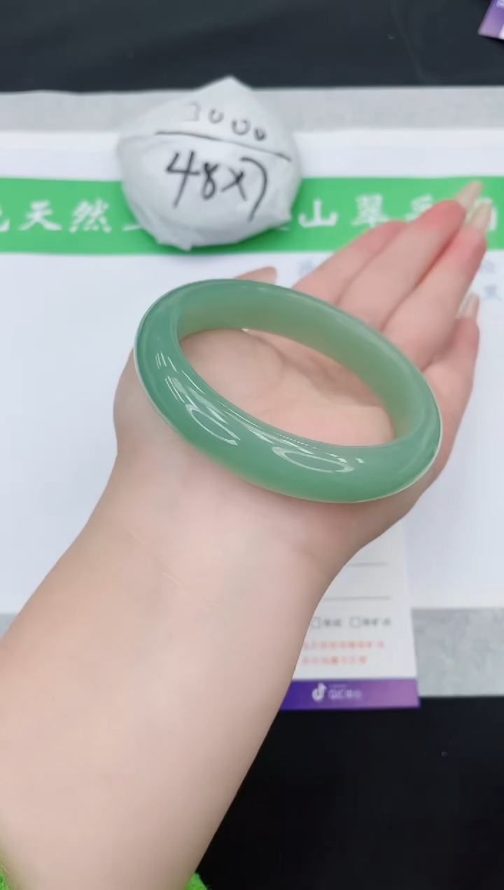 【闪购商品】石英质玉手镯未镶嵌D337-58+