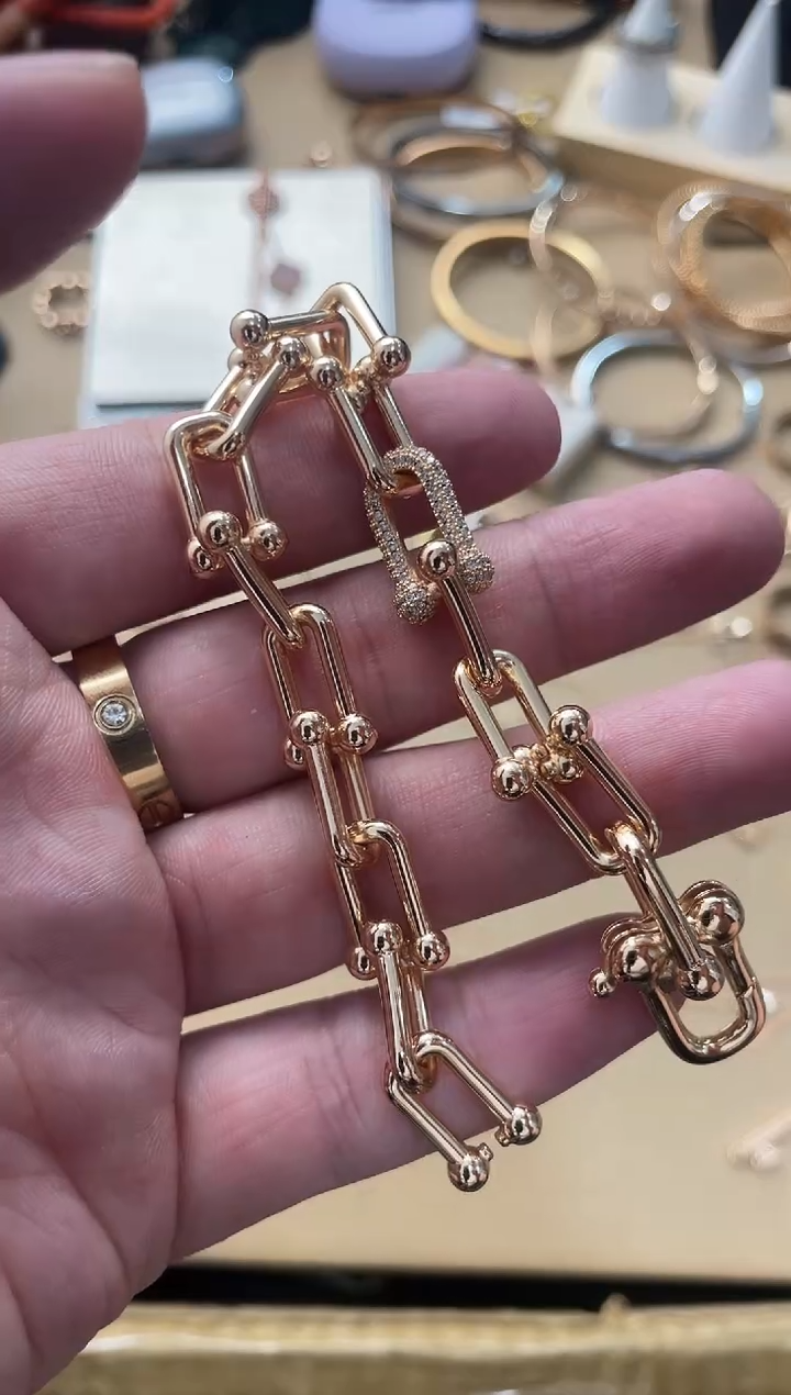 瓷片嘉荣当康8号铺208