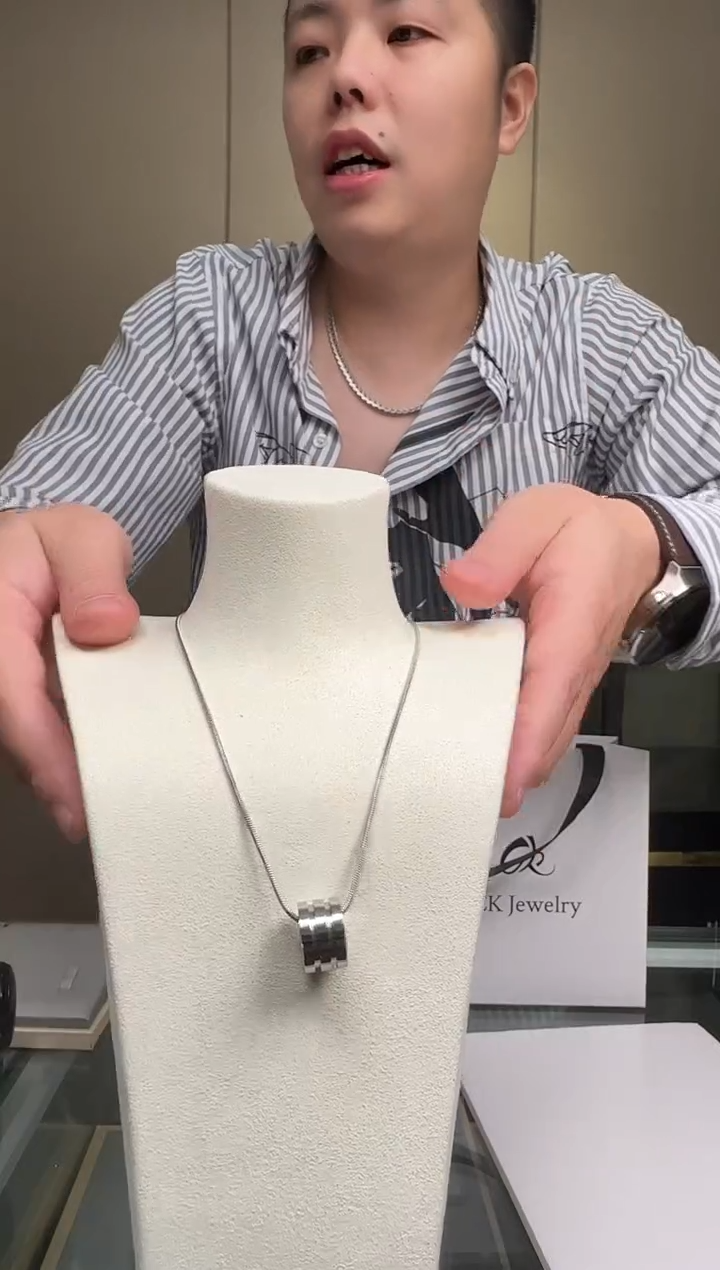 钛钢无钛钢无CK 项链