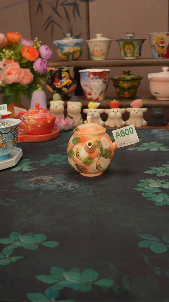 是泥吖  山茶花侧把壶600