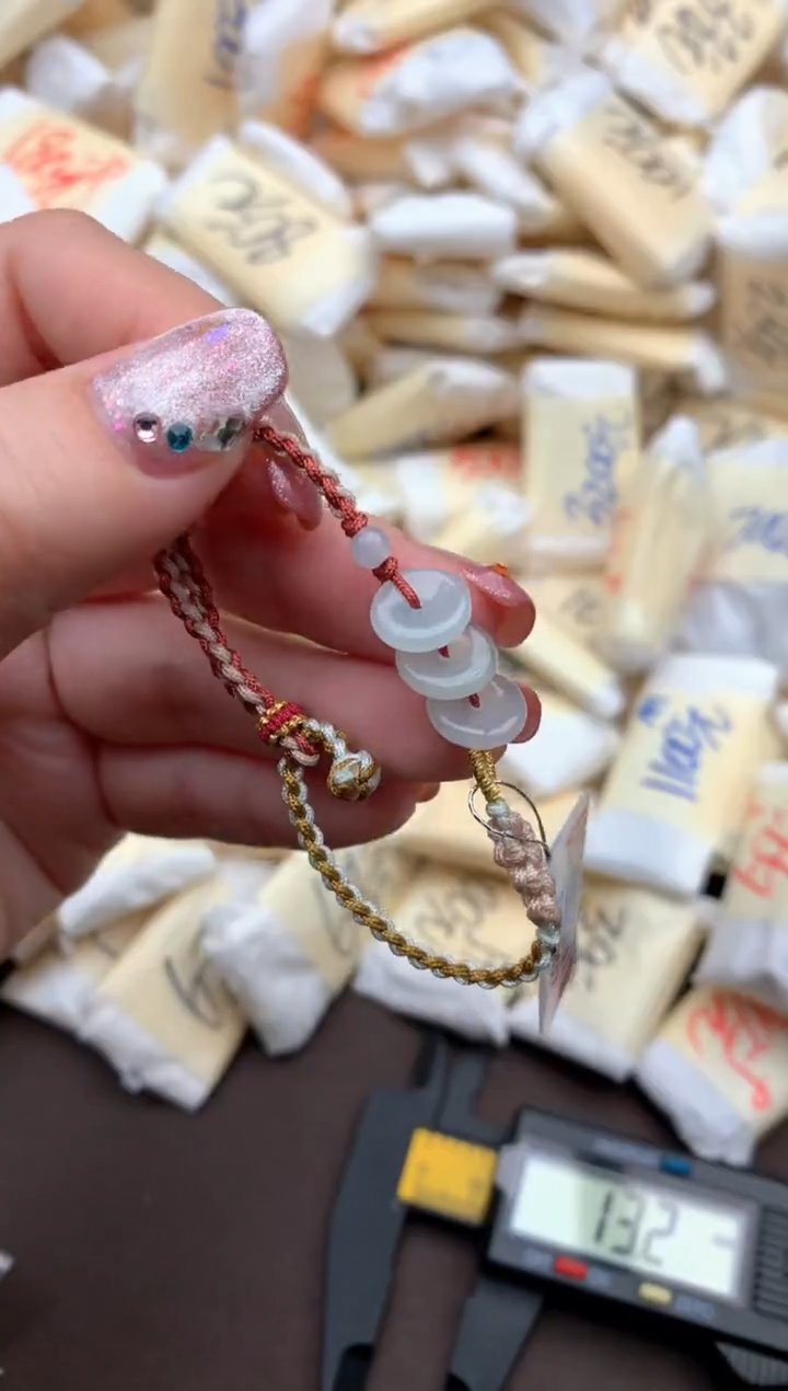 【闪购商品】翡翠手绳未镶嵌一