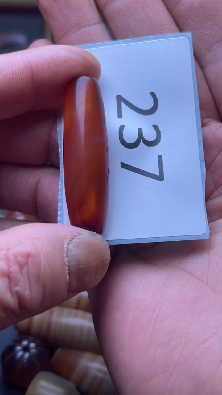 未镶嵌颈饰玛瑙/玉髓1